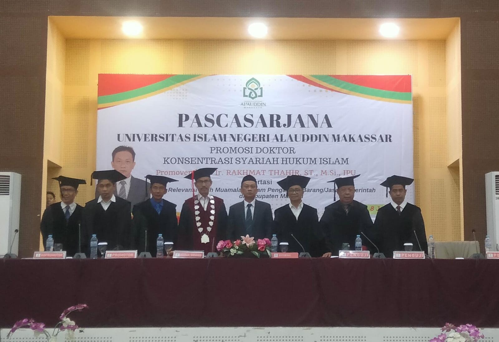 Sidang Promosi Doktor Rakhmat Thahir, Kaji Pengadaan Barang/Jasa Pemerintah Kabupaten Mamaju