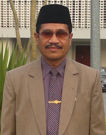 Dr. H. Hamzah Harun, Lc., M.A.