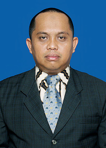 Dr. Muh. Shuhufi, M.Ag.