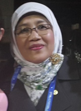 Dr. Hj. Indo Santalia, M.Ag.