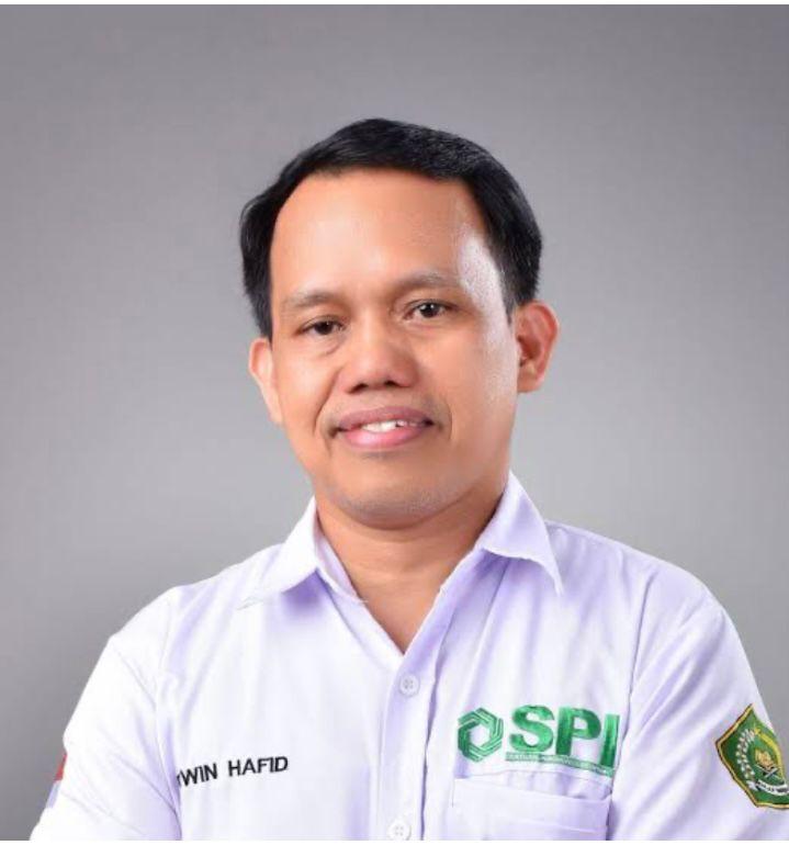 Prof. Dr. Erwin Hafid, Lc., M.Th.I., M.Ed.