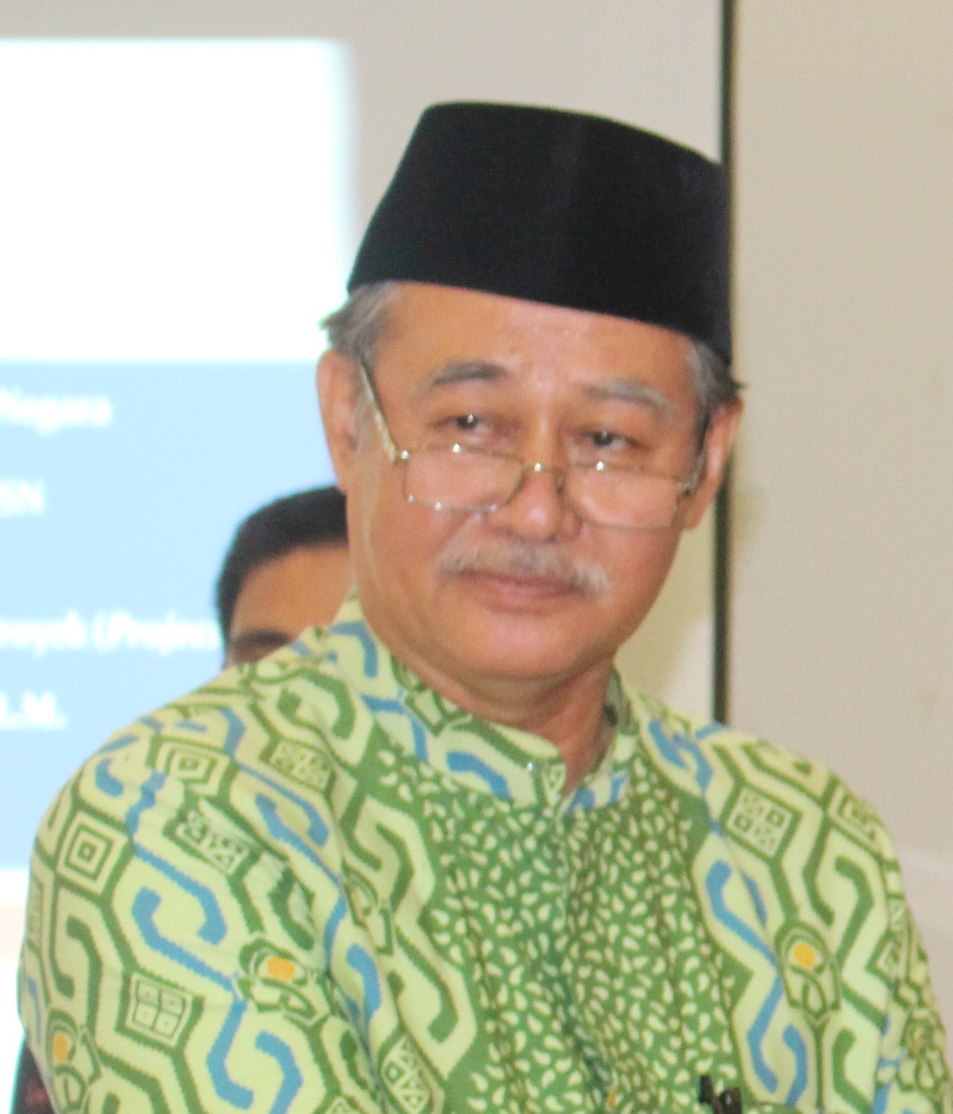 Prof. Dr. H. Ambo Asse, M.Ag