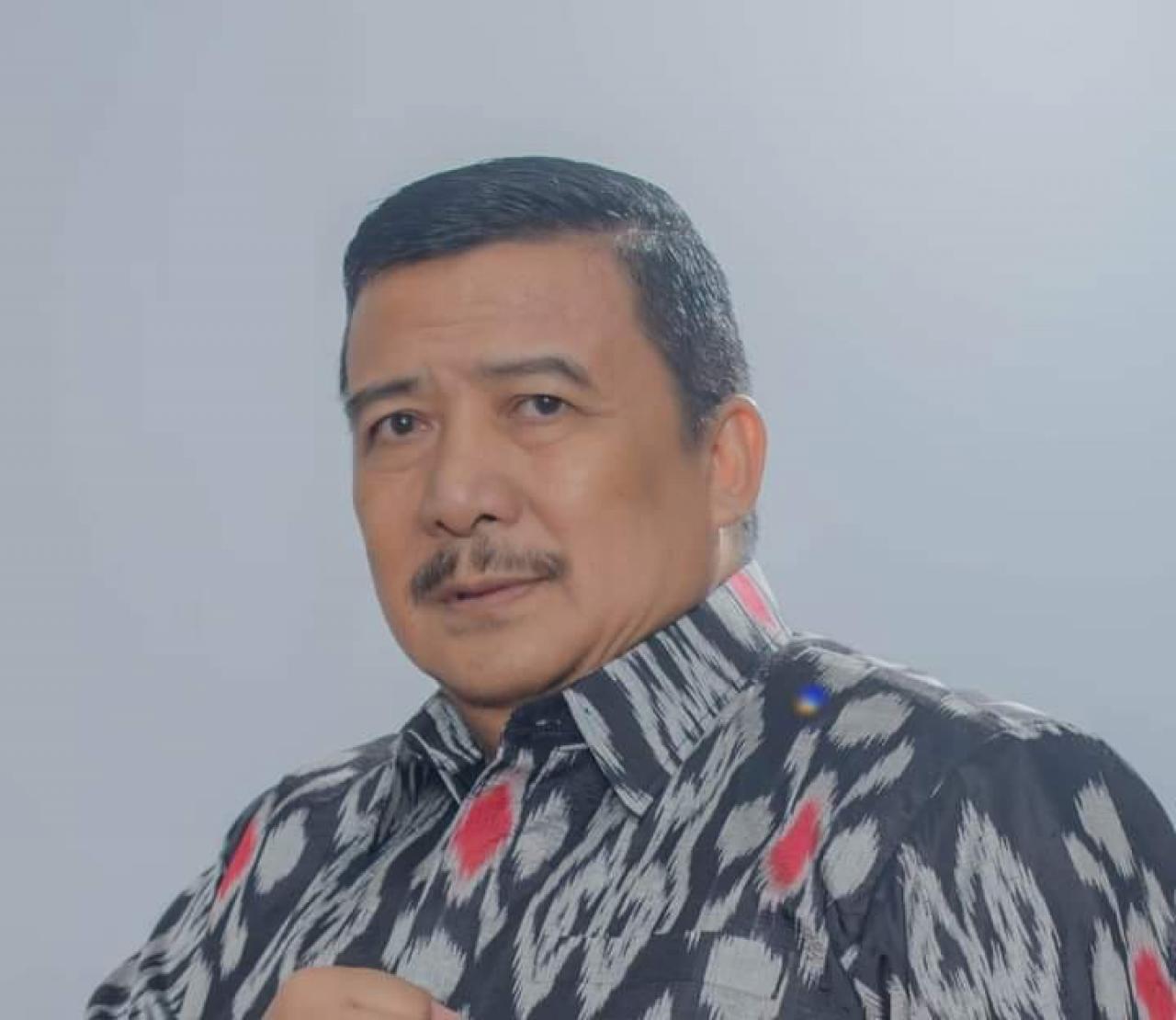 Prof. Dr. Wahyuddin, M.Hum.
