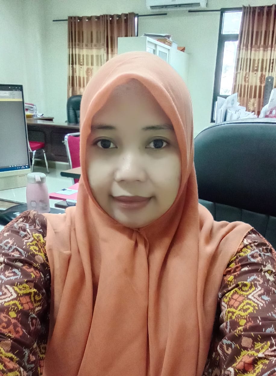 Walyanti Nur, SE